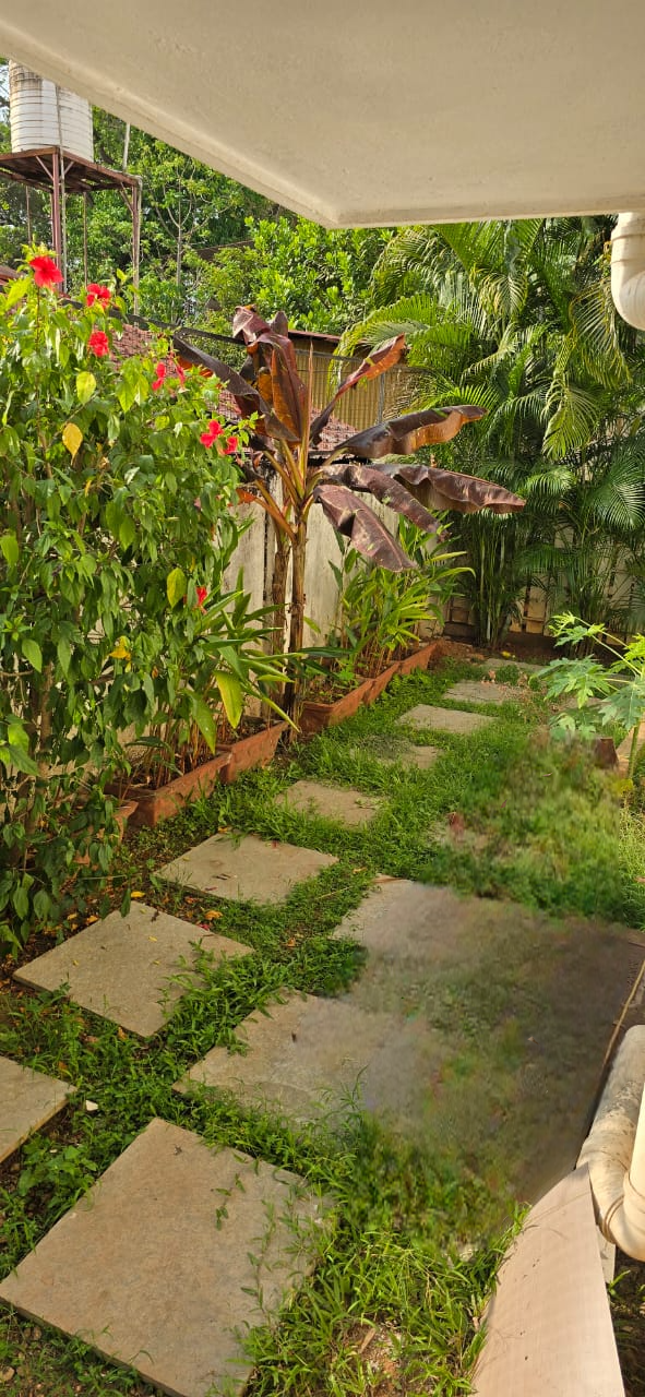 Modern Villa in the Heart of Parra -Verla in North Goa